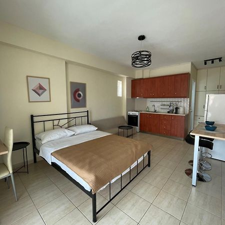 Cozy Apartment Of Халкида Экстерьер фото